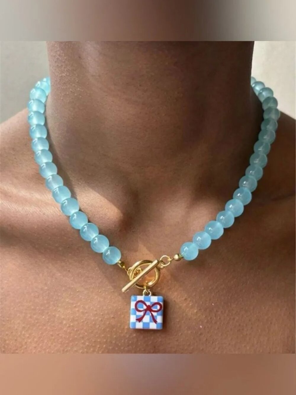 Glass bead necklace Q1203